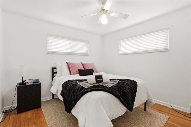 224-226 Bower Hill Rd, Mt Lebanon, PA 15228