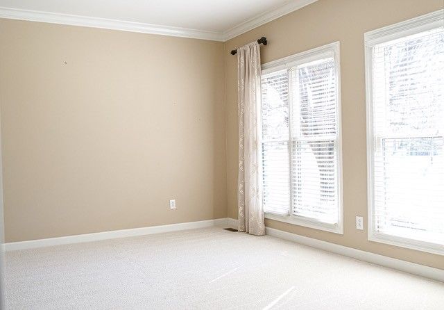 200 Champions Dr, Springfield, TN 37172