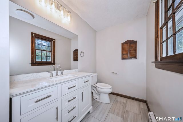 172 Wedgewood Drive, Torrington, CT 06790