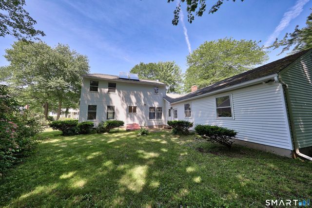 172 Wedgewood Drive, Torrington, CT 06790