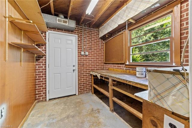 2509 Fontaine Road, Greensboro, NC 27407