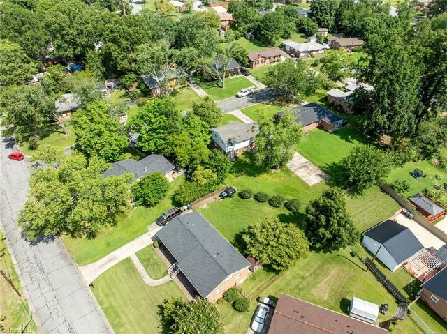 2509 Fontaine Road, Greensboro, NC 27407