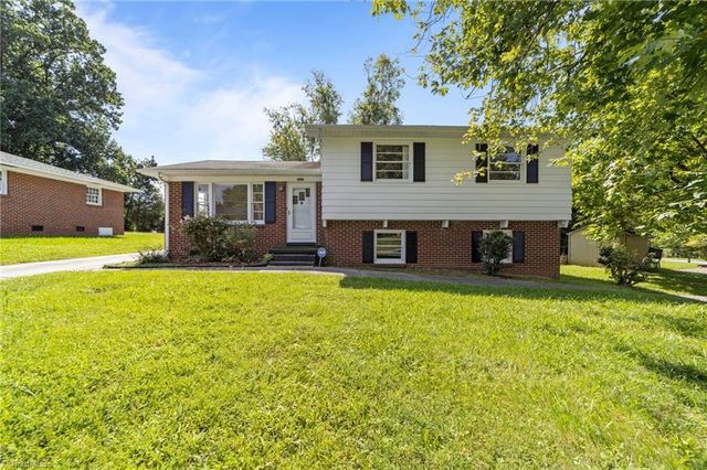 2509 Fontaine Road, Greensboro, NC 27407