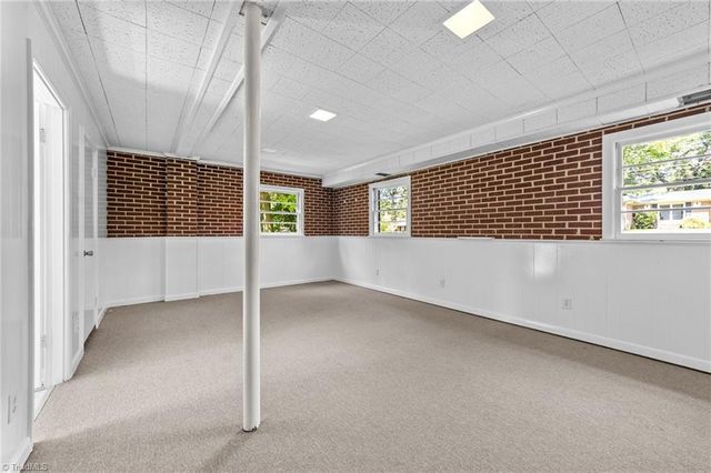 2509 Fontaine Road, Greensboro, NC 27407