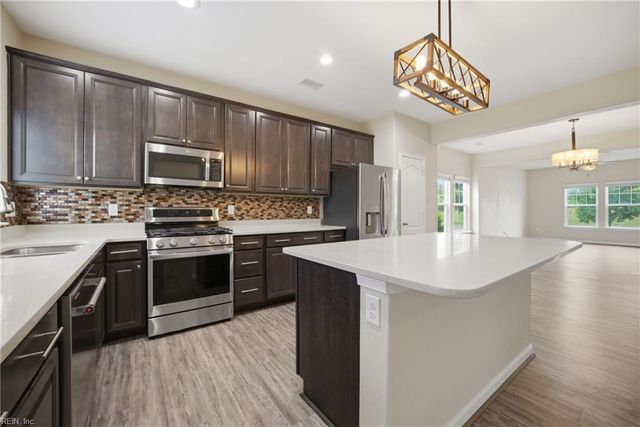 119 Norfleet LN, Suffolk, VA 23434