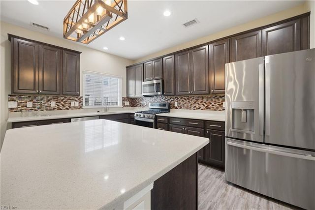 119 Norfleet LN, Suffolk, VA 23434