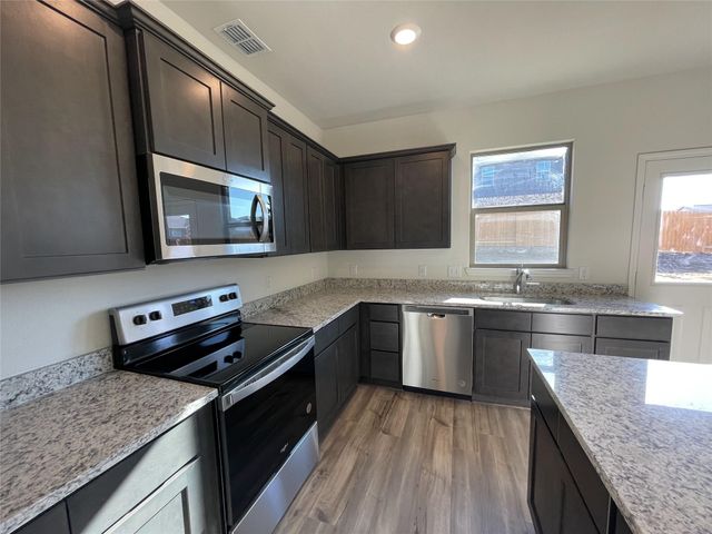 2103 Hialeah Drive, Seagoville, TX 75159
