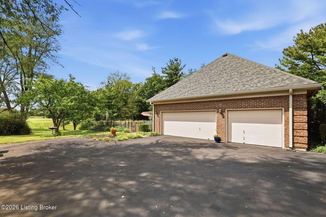 1126 N Highway 1793, Goshen, KY 40026