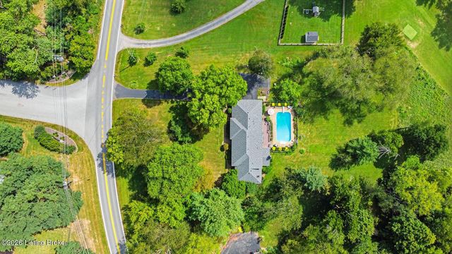1126 N Highway 1793, Goshen, KY 40026