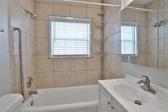 5009 Polk Street, Houston, TX 77023