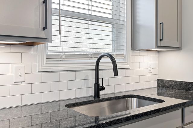 404 Elam Avenue, Nicholasville, KY 40356