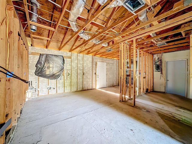 1409 17TH STREET E, Bradenton, FL 34208