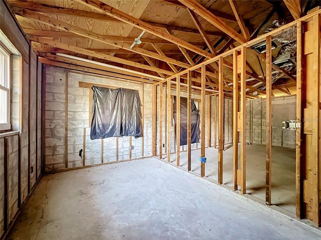 1409 17TH STREET E, Bradenton, FL 34208
