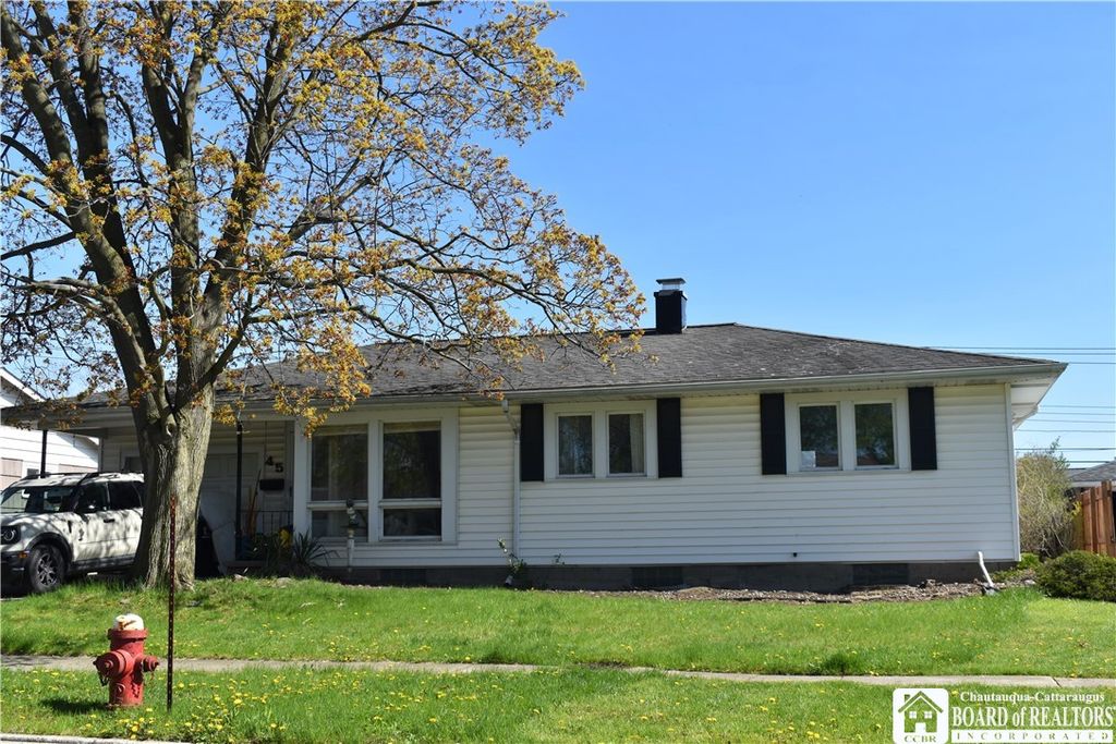 45 Idlewood Drive, Tonawanda, NY 14150