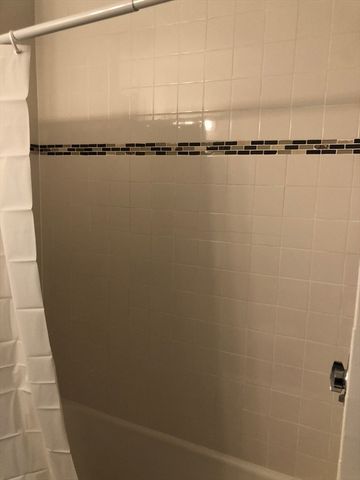 180 Lewis St 2, Lynn, MA 01902