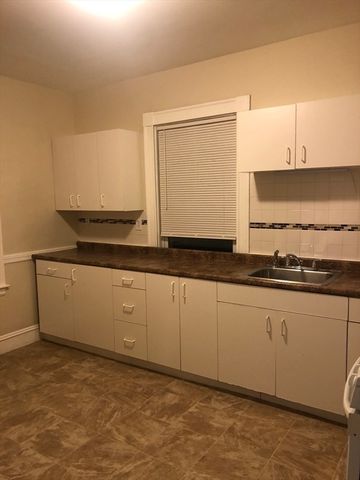 180 Lewis St 2, Lynn, MA 01902