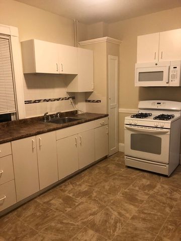 180 Lewis St 2, Lynn, MA 01902