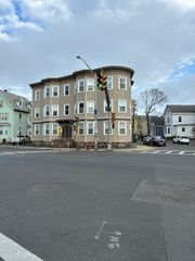180 Lewis St 2, Lynn, MA 01902