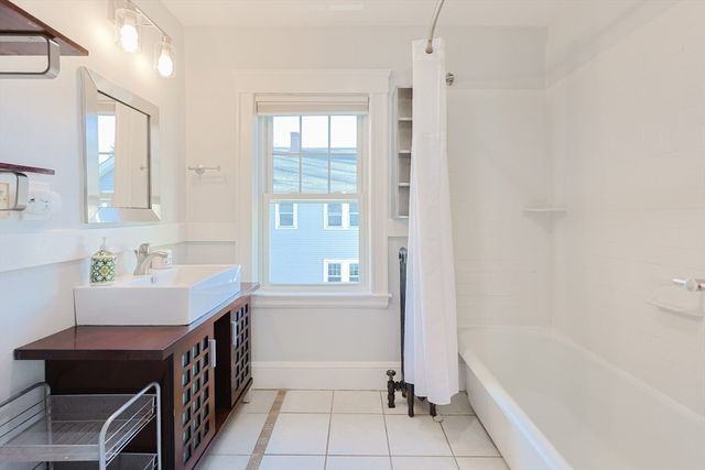 120 Warwick Road 120, Newton, MA 02459