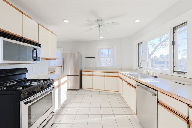 120 Warwick Road 120, Newton, MA 02459