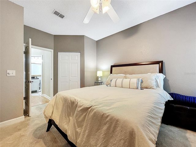 704 SEAGATE DRIVE, Tampa, FL 33602