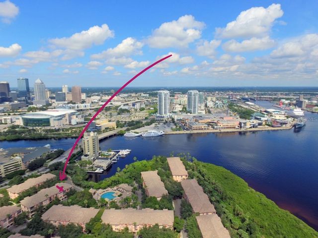 704 SEAGATE DRIVE, Tampa, FL 33602