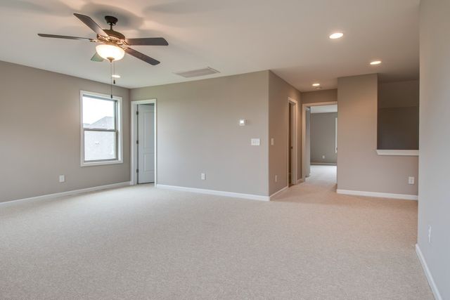 705 Harpeth Knoll Ct, Nashville, TN 37221