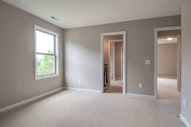 705 Harpeth Knoll Ct, Nashville, TN 37221