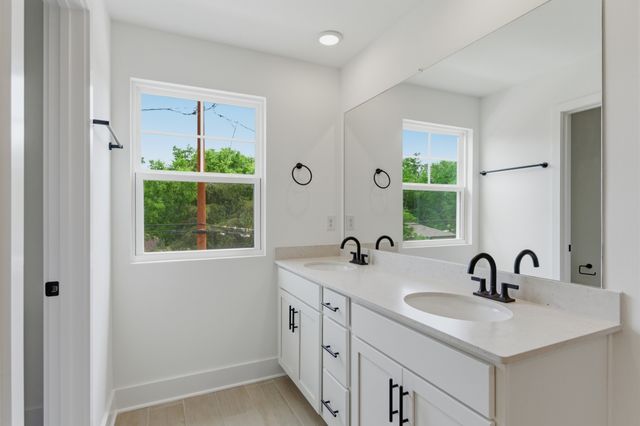 1311 Stubblefield Aly, Nashville, TN 37218