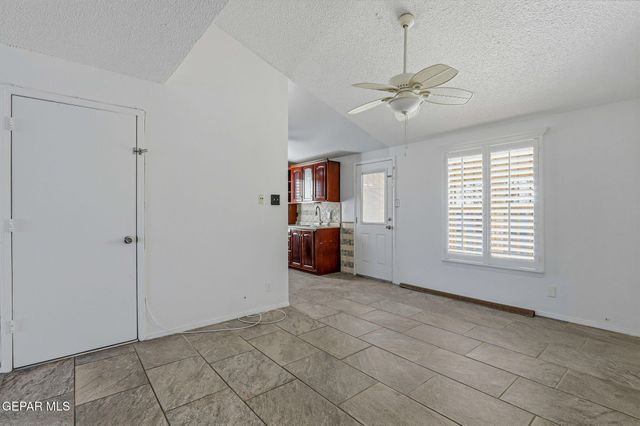 12065 MIGUEL VARELA Lane, El Paso, TX 79936