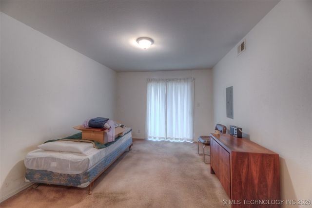 6806 S Toledo Avenue 305, Tulsa, OK 74136