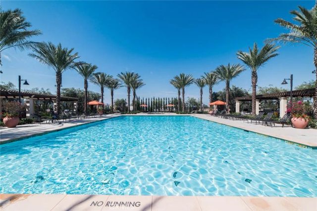 105 Tubeflower, Irvine, CA 92618