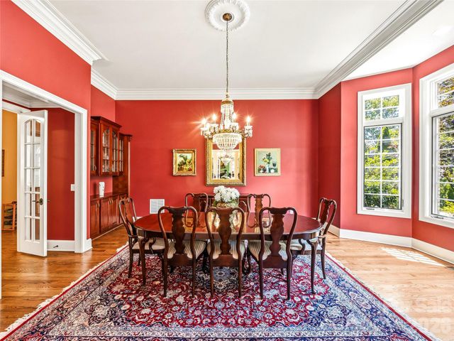 150 Rainbow View Drive, Fletcher, NC 28732
