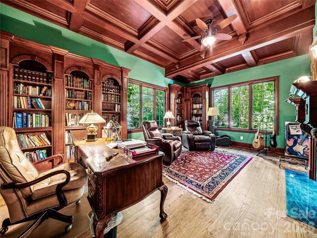 150 Rainbow View Drive, Fletcher, NC 28732