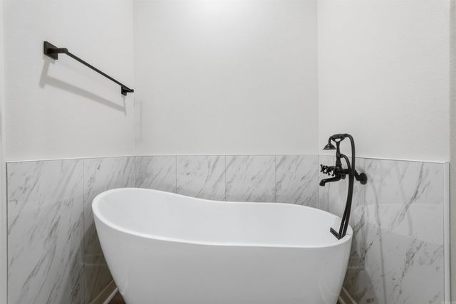 18 Rush Creek Dr, Vilonia, AR 72173