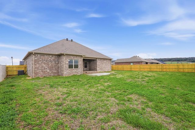 18 Rush Creek Dr, Vilonia, AR 72173