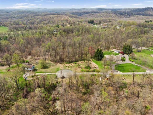 202R Eagles Ln, Murrysville, PA 15668