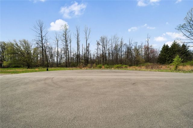 202R Eagles Ln, Murrysville, PA 15668