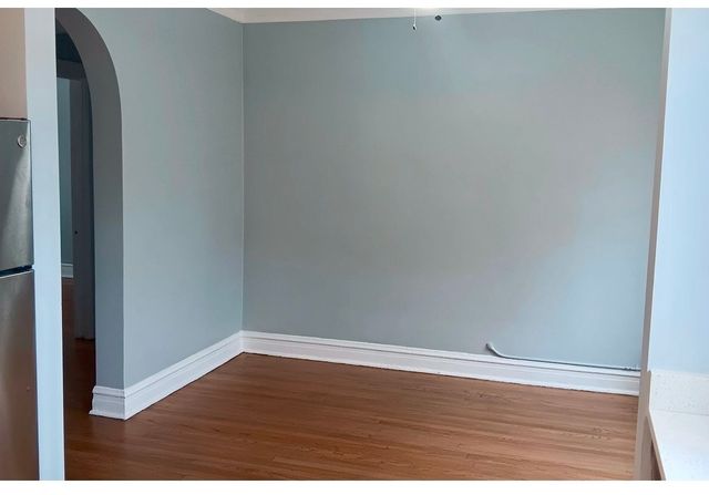 918 Green Bay Road 2E, Winnetka, IL 60093