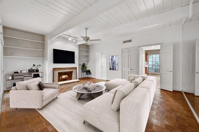 5338 Brownway Street B19, Houston, TX 77056