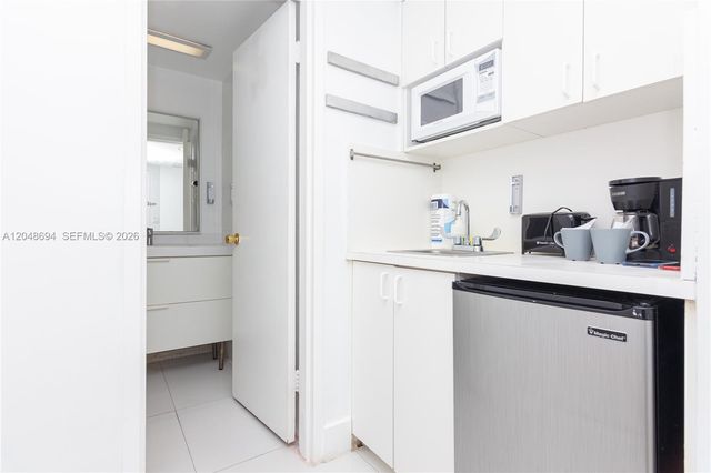 5445 Collins Avenue 908, Miami Beach, FL 33140