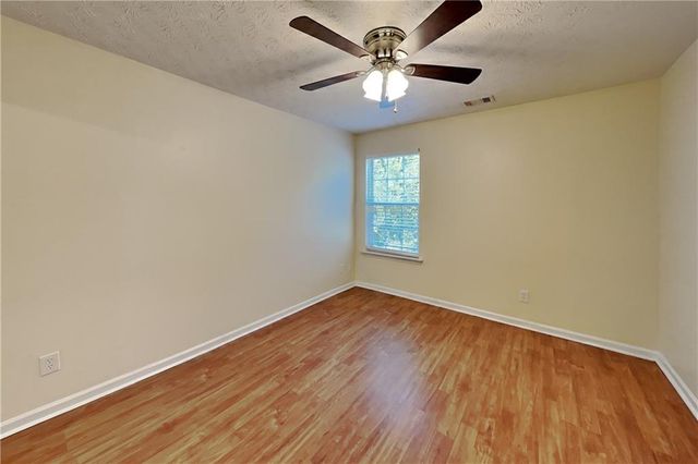 3271 Deer Valley Drive NW, Acworth, GA 30101
