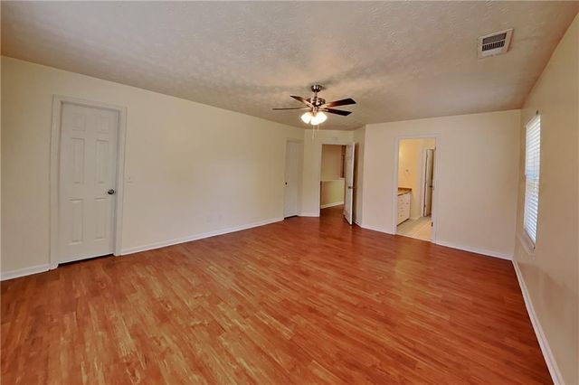 3271 Deer Valley Drive NW, Acworth, GA 30101