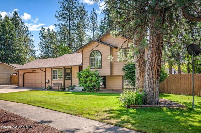 3800 N Trevino Dr, Coeur d'Alene, ID 83815 property photo
