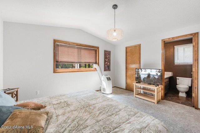 3800 N Trevino Dr, Coeur D'alene, ID 83815