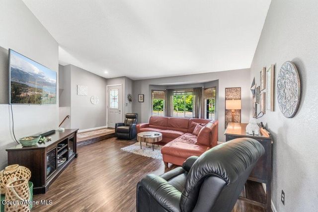 3800 N Trevino Dr, Coeur D'alene, ID 83815