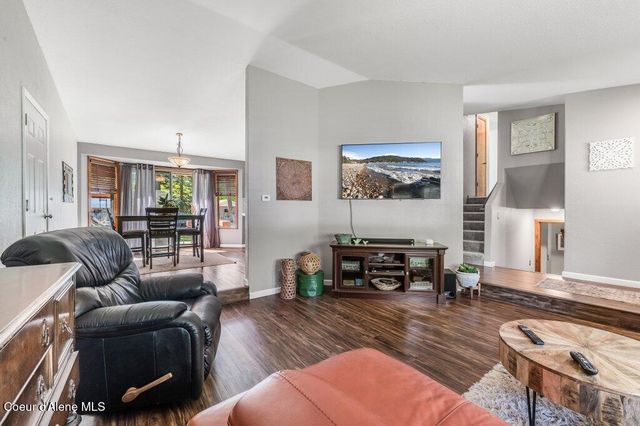 3800 N Trevino Dr, Coeur D'alene, ID 83815