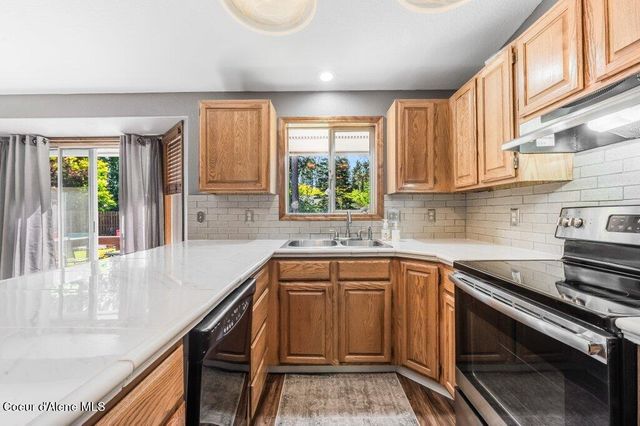 3800 N Trevino Dr, Coeur D'alene, ID 83815