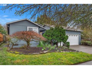 3306 Ne HOLMAN St, Portland, OR 97211