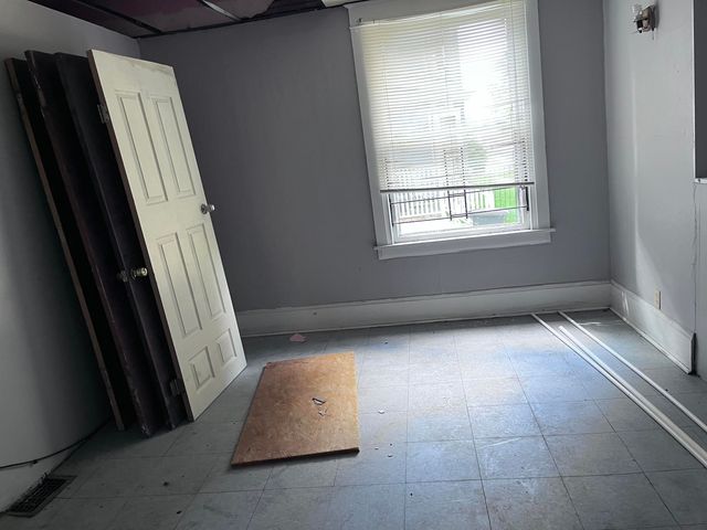 410 E Fourth Street, Flint, MI 48503